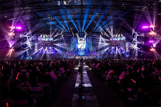  电竞年度颁奖典礼表彰杰出从业者  