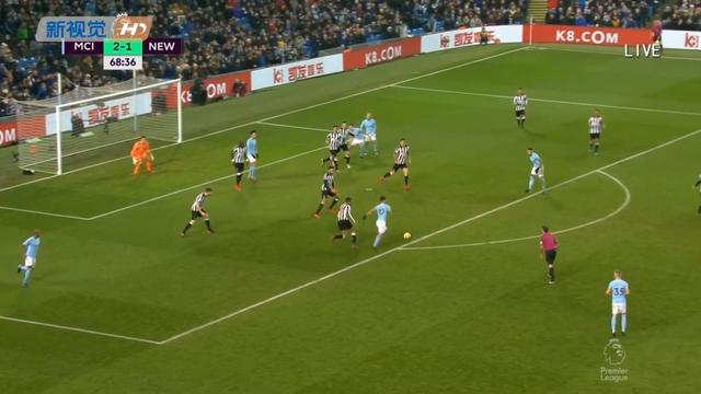  英格兰社区盾，曼城常规时间战平利物浦